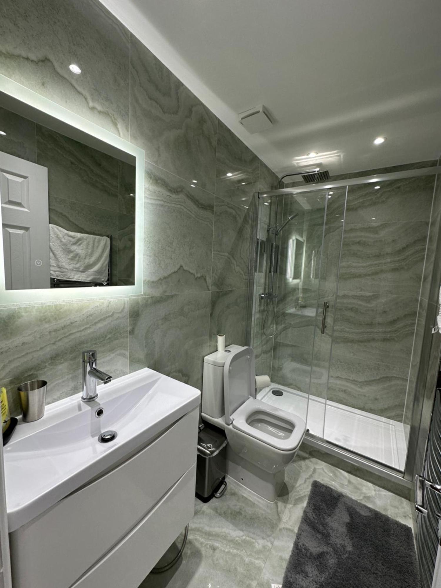 Appartamento Luxury 2 Bed In Knightsbridge *